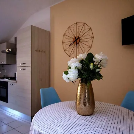 Apartment Casa Nadim City Como
