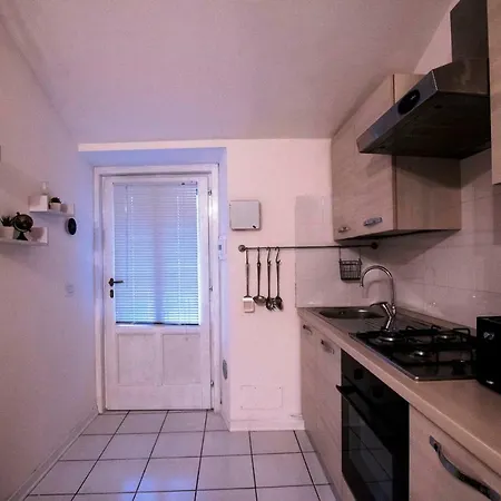 Casa Nadim City * Como